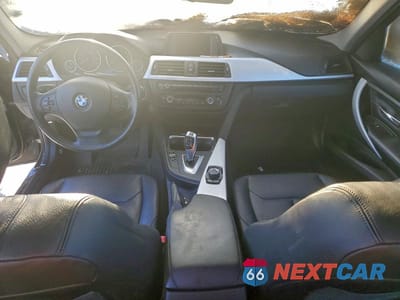 Zdjęcie 8 z 12 samochodu: 2013 BMW 328 XI SULEV VIN:WBA3B5C53DF596295 - miniatura