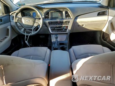 Zdjęcie 8 z 15 samochodu: 2017 HYUNDAI SONATA SE VIN:5NPE24AF7HH555228 - miniatura