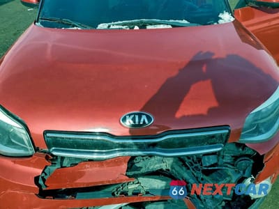 Zdjęcie 11 z 12 samochodu: 2018 KIA SOUL + VIN:KNDJP3A51J7520633 - miniatura