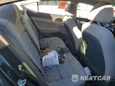 Zdjęcie 10 z 12 samochodu: 2017 HYUNDAI ELANTRA SE VIN:5NPD84LF5HH017876 - miniatura