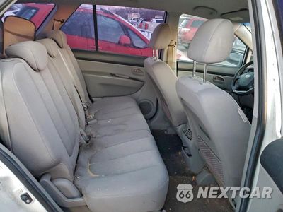 Zdjęcie 10 z 13 samochodu: 2008 KIA RONDO LX VIN:KNAFG526987125891 - miniatura