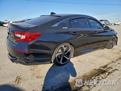 Trzecie zdjęcie samochodu z tyłu: 2018 HONDA ACCORD SPORT VIN:1HGCV1F31JA265464 - miniatura