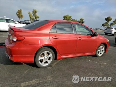Trzecie zdjęcie samochodu z tyłu: 2013 TOYOTA COROLLA BASE VIN:5YFBU4EEXDP148550 - miniatura