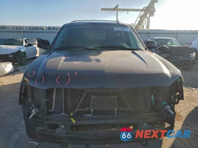 Piąte zdjęcie samochodu w środku: 2013 CHEVROLET SUBURBAN K1500 LT VIN:1GNSKJE7XDR346161 - miniatura