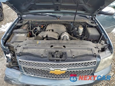 Zdjęcie 12 z 16 samochodu: 2008 CHEVROLET SUBURBAN K1500 LS VIN:3GNFK16358G199234 - miniatura