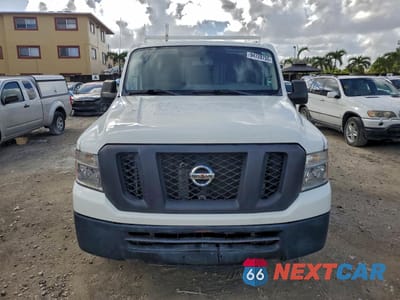 Piąte zdjęcie samochodu w środku: 2017 NISSAN NV 1500 DELIVERY VAN VIN:1N6BF0KY7HN810294 - miniatura
