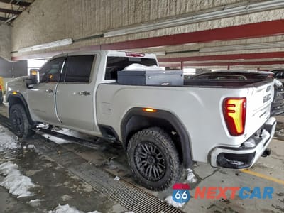 Drugie zdjęcie samochodu z przodu: 2024 GMC SIERRA K2500 DENALI ULTIMATE VIN:1GT49XEY9RF116581 - miniatura