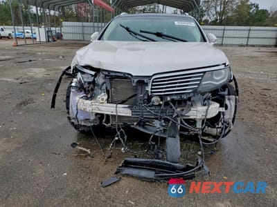 Piąte zdjęcie samochodu w środku: 2017 LINCOLN MKX RESERVE VIN:2LMPJ6LR7HBL31628 - miniatura