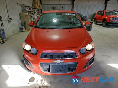 Piąte zdjęcie samochodu w środku: 2012 CHEVROLET SONIC LT VIN:1G1JC5SH2C4163864 - miniatura