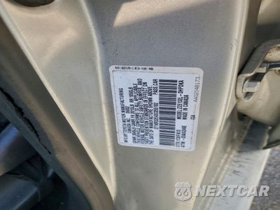 Zdjęcie 12 z 13 samochodu: 2003 TOYOTA COROLLA MATRIX XR VIN:2T1KR32E43C055182 - miniatura
