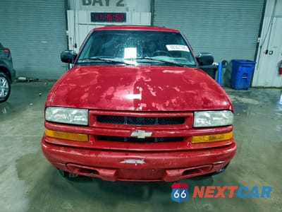 Piąte zdjęcie samochodu w środku: 1999 CHEVROLET BLAZER VIN:1GNCT18W4XK230066 - miniatura