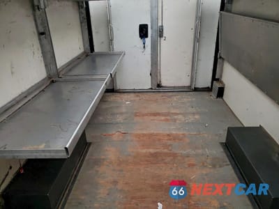 Zdjęcie 10 z 13 samochodu: 2022 CHEVROLET EXPRESS G3500 VIN:1GB0GRF78N1192780 - miniatura