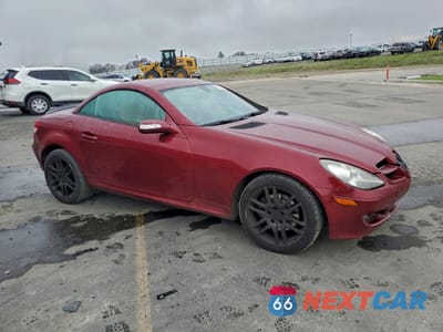 Czwarte zdjęcie samochodu z boku: 2007 MERCEDES-BENZ SLK 280 VIN:WDBWK54F77F166523 - miniatura
