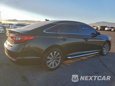 Trzecie zdjęcie samochodu z tyłu: 2015 HYUNDAI SONATA SPORT VIN:5NPE34AF1FH102359 - miniatura