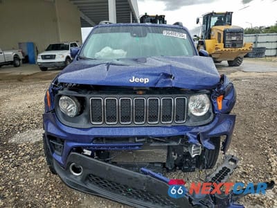 Piąte zdjęcie samochodu w środku: 2021 JEEP RENEGADE LATITUDE VIN:ZACNJCBB1MPM45024 - miniatura