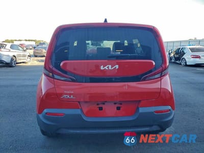 Zdjęcie 6 z 12 samochodu: 2022 KIA SOUL LX VIN:KNDJ23AU9N7156652 - miniatura