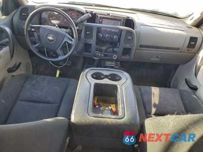 Zdjęcie 8 z 12 samochodu: 2012 CHEVROLET SILVERADO 2500 FLATBED TRUCK VIN:1GC1KVCGXCF113864 - miniatura