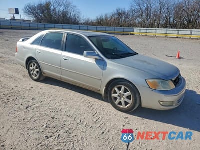 Czwarte zdjęcie samochodu z boku: 2002 TOYOTA AVALON XL VIN:4T1BF28B92U263961 - miniatura