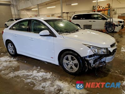 Czwarte zdjęcie samochodu z boku: 2016 CHEVROLET CRUZE LIMITED LT VIN:1G1PE5SB4G7203124 - miniatura