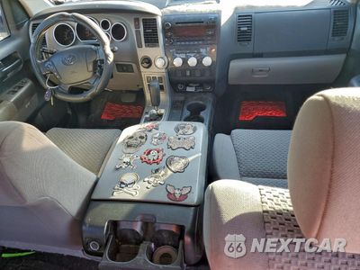 Zdjęcie 8 z 12 samochodu: 2013 TOYOTA TUNDRA DOUBLE CAB SR5 VIN:5TFRM5F16DX057390 - miniatura