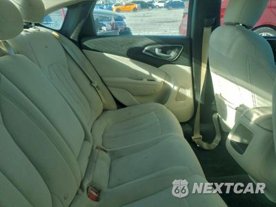 Zdjęcie 10 z 12 samochodu: 2015 CHRYSLER 200 LIMITED VIN:1C3CCCAB9FN619170 - miniatura
