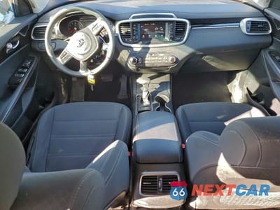 Zdjęcie 8 z 12 samochodu: 2020 KIA SORENTO LX V6 VIN:5XYPG4A5XLG614189 - miniatura