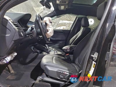 Zdjęcie 7 z 14 samochodu: 2021 BMW X1 XDRIVE28I VIN:WBXJG9C02M3M78525 - miniatura