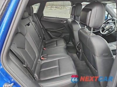 Zdjęcie 11 z 13 samochodu: 2017 PORSCHE MACAN GTS VIN:WP1AG2A50HLB52889 - miniatura