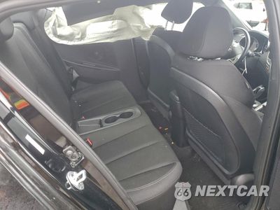 Zdjęcie 10 z 15 samochodu: 2017 HYUNDAI VELOSTER VIN:KMHTC6AD7HU324135 - miniatura