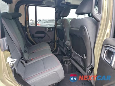 Zdjęcie 10 z 15 samochodu: 2025 JEEP GLADIATOR RUBICON VIN:1C6RJTBG2SL521150 - miniatura