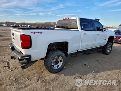Trzecie zdjęcie samochodu z tyłu: 2016 CHEVROLET SILVERADO K2500 HEAVY DUTY LT VIN:1GC1KVE85GF180898 - miniatura