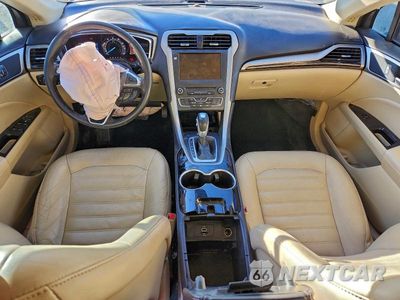 Zdjęcie 8 z 11 samochodu: 2016 FORD FUSION SE VIN:3FA6P0HD8GR351378 - miniatura