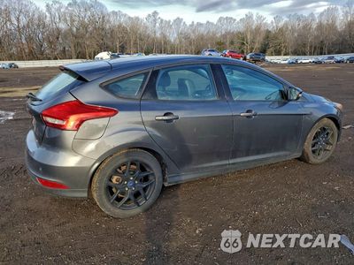 Trzecie zdjęcie samochodu z tyłu: 2016 FORD FOCUS SE VIN:1FADP3K20GL402869 - miniatura