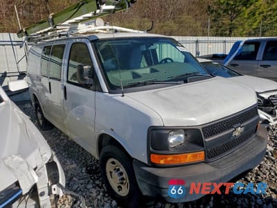 Czwarte zdjęcie samochodu z boku: 2013 CHEVROLET EXPRESS G2500 VIN:1GCWGFCA6D1902780 - miniatura