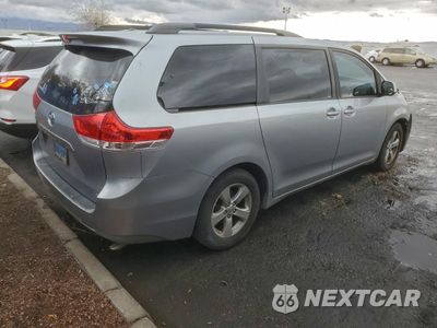 Trzecie zdjęcie samochodu z tyłu: 2014 TOYOTA SIENNA LE VIN:5TDKK3DC6ES478792 - miniatura