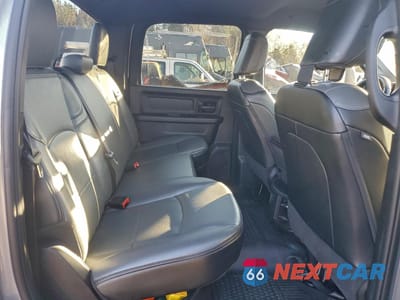 Zdjęcie 11 z 13 samochodu: 2023 RAM 3500 TRADESMAN VIN:3C63RRGL8PG629204 - miniatura