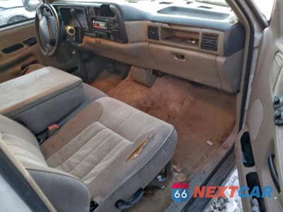 Zdjęcie 8 z 13 samochodu: 1996 DODGE RAM 1500 VIN:1B7HC16ZXTJ100417 - miniatura