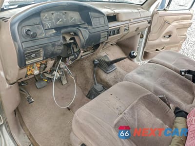 Zdjęcie 8 z 13 samochodu: 1996 FORD F-150 VIN:1FTEF14N8TLA97550 - miniatura