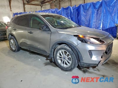 Czwarte zdjęcie samochodu z boku: 2022 FORD ESCAPE S VIN:1FMCU9F60NUB37100 - miniatura