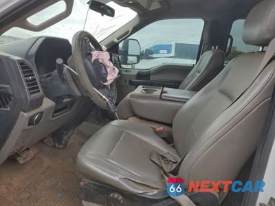 Zdjęcie 7 z 12 samochodu: 2018 FORD F250 SUPER DUTY TRUCK CAB AND CHASSIS VIN:1FT7W2AT0JEB39650 - miniatura