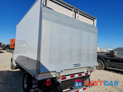 Drugie zdjęcie samochodu z przodu: 2023 CHEVROLET EXPRESS REFRIGERATED DELIVERY TRUCK VIN:1GB0GRF78P1102059 - miniatura