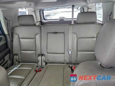 Zdjęcie 10 z 13 samochodu: 2015 CHEVROLET TAHOE K1500 LT VIN:1GNSKBKC0FR598933 - miniatura