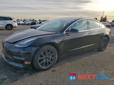 2019 TESLA MODEL 3 5YJ3E1EA6KF402759 - główne zdjęcie licytacji z USA - miniatura