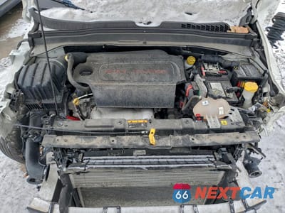 Zdjęcie 11 z 13 samochodu: 2019 JEEP RENEGADE SPORT VIN:ZACNJBAB0KPK82911 - miniatura