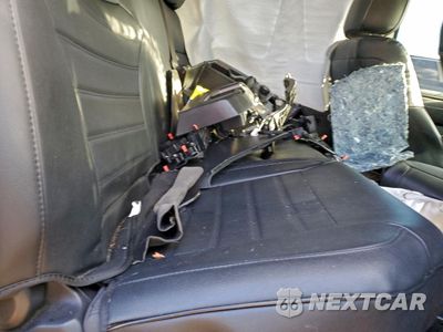 Zdjęcie 10 z 12 samochodu: 2022 TOYOTA TUNDRA CREWMAX SR5 VIN:5TFLA5EC5NX003209 - miniatura