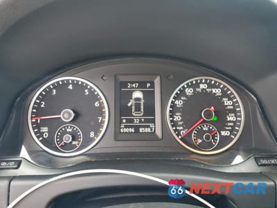 Zdjęcie 9 z 13 samochodu: 2014 VOLKSWAGEN TIGUAN S VIN:WVGBV3AX8EW550215 - miniatura