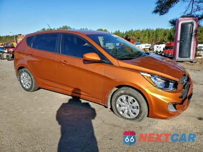 Czwarte zdjęcie samochodu z boku: 2016 HYUNDAI ACCENT SE VIN:KMHCT5AE5GU244298 - miniatura