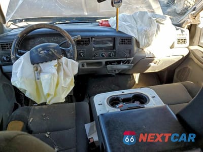 Zdjęcie 8 z 13 samochodu: 2003 FORD F250 SUPER DUTY VIN:1FTNW21L63EC38869 - miniatura
