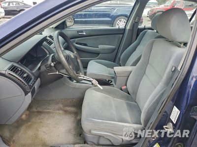 Zdjęcie 13 z 26 samochodu: 2006 HONDA ACCORD SE VIN:1HGCM56306A128162 - miniatura