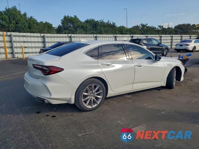 Trzecie zdjęcie samochodu z tyłu: 2023 ACURA TLX VIN:19UUB5F32PA004745 - miniatura